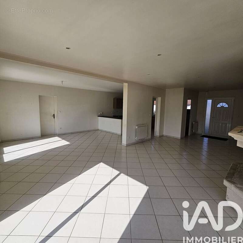 Photo 2 - Maison à LES GRANDES-VENTES