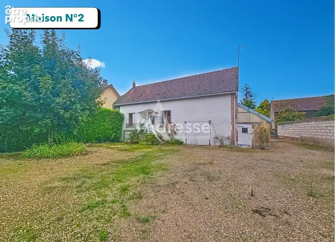 Propriété de charme à Courceroy - Deux maisons + dépendances sur 5 000 m² - photo 13