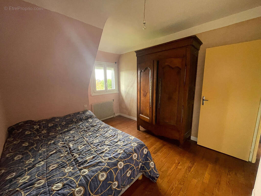 Maison à PLOUGONVEN