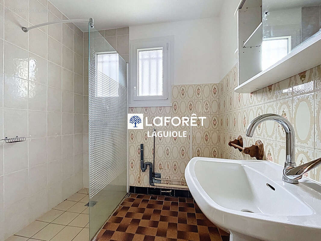 Maison à SAINT-HIPPOLYTE