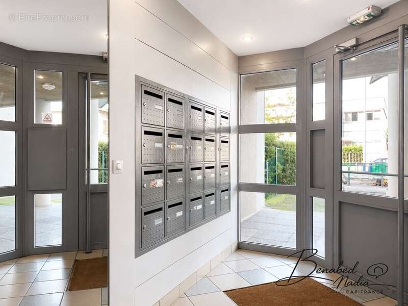 Appartement à BRON