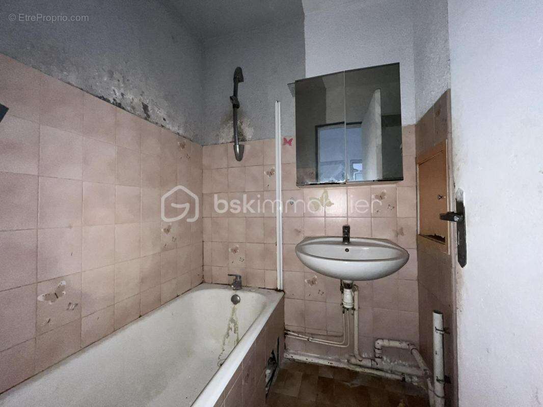 Appartement à NIMES