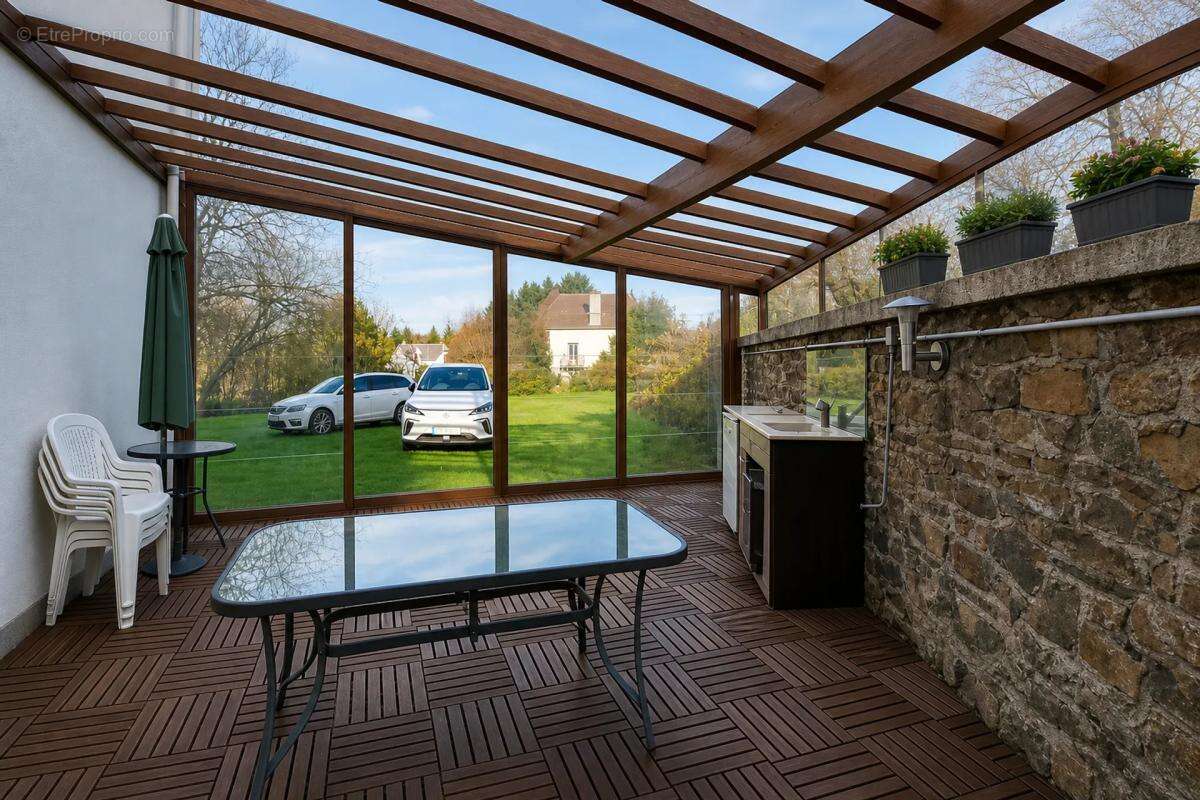 Appartement à SAINT-YRIEIX-LA-PERCHE
