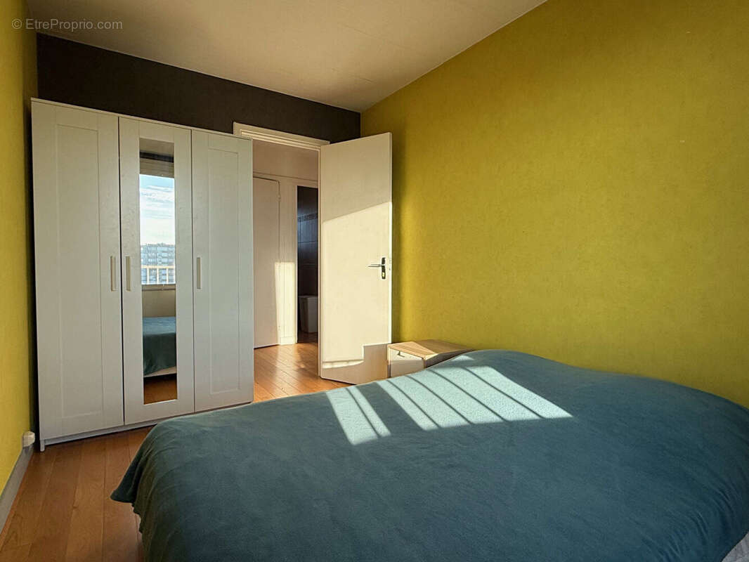 Appartement à LE KREMLIN-BICETRE