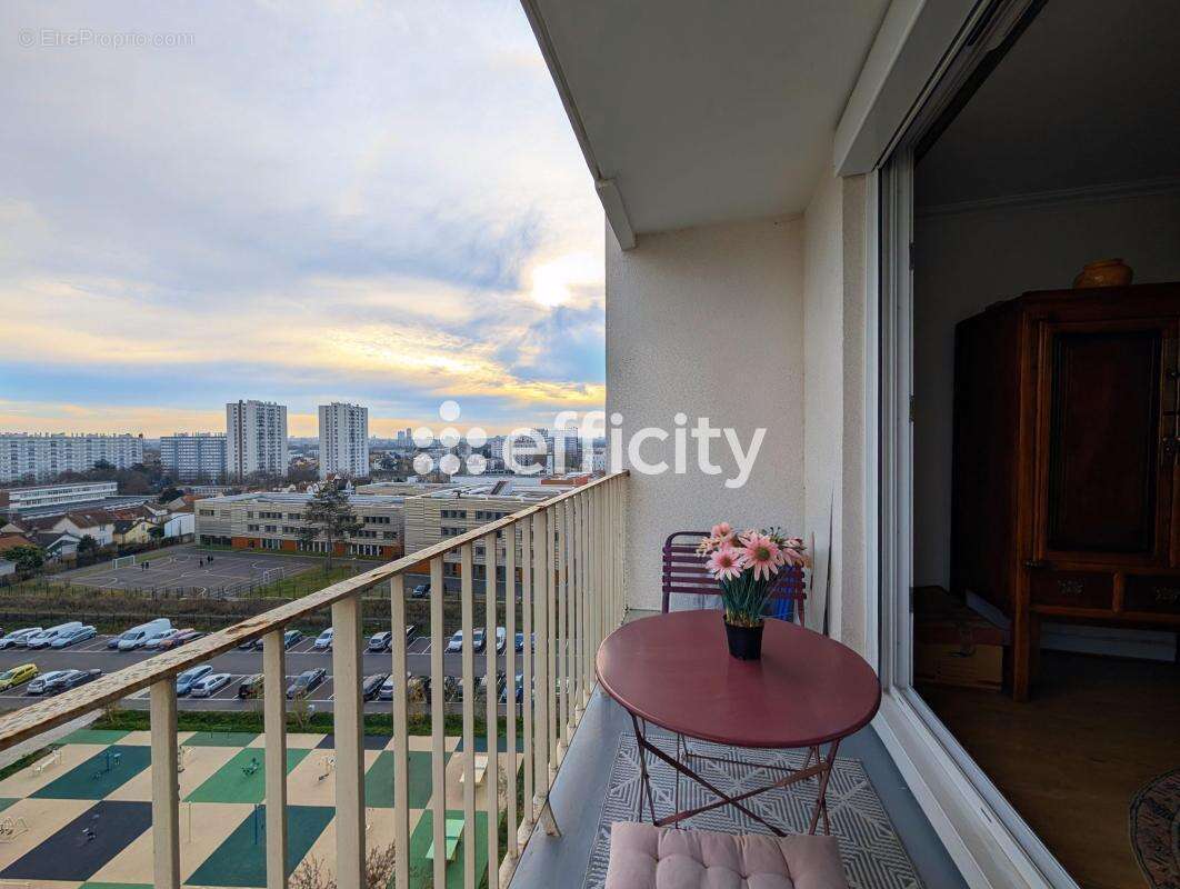 Appartement à EPINAY-SUR-SEINE