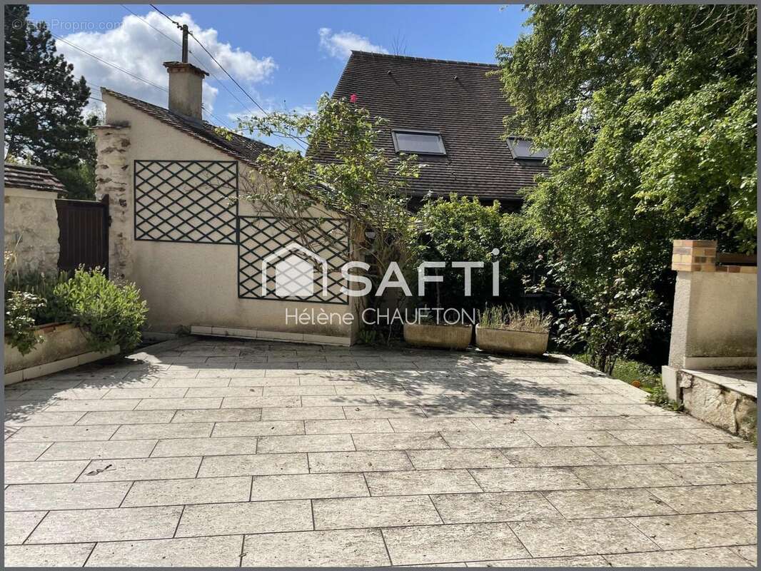 Maison 288 m² à Boissy-Mauvoisin  - photo 3