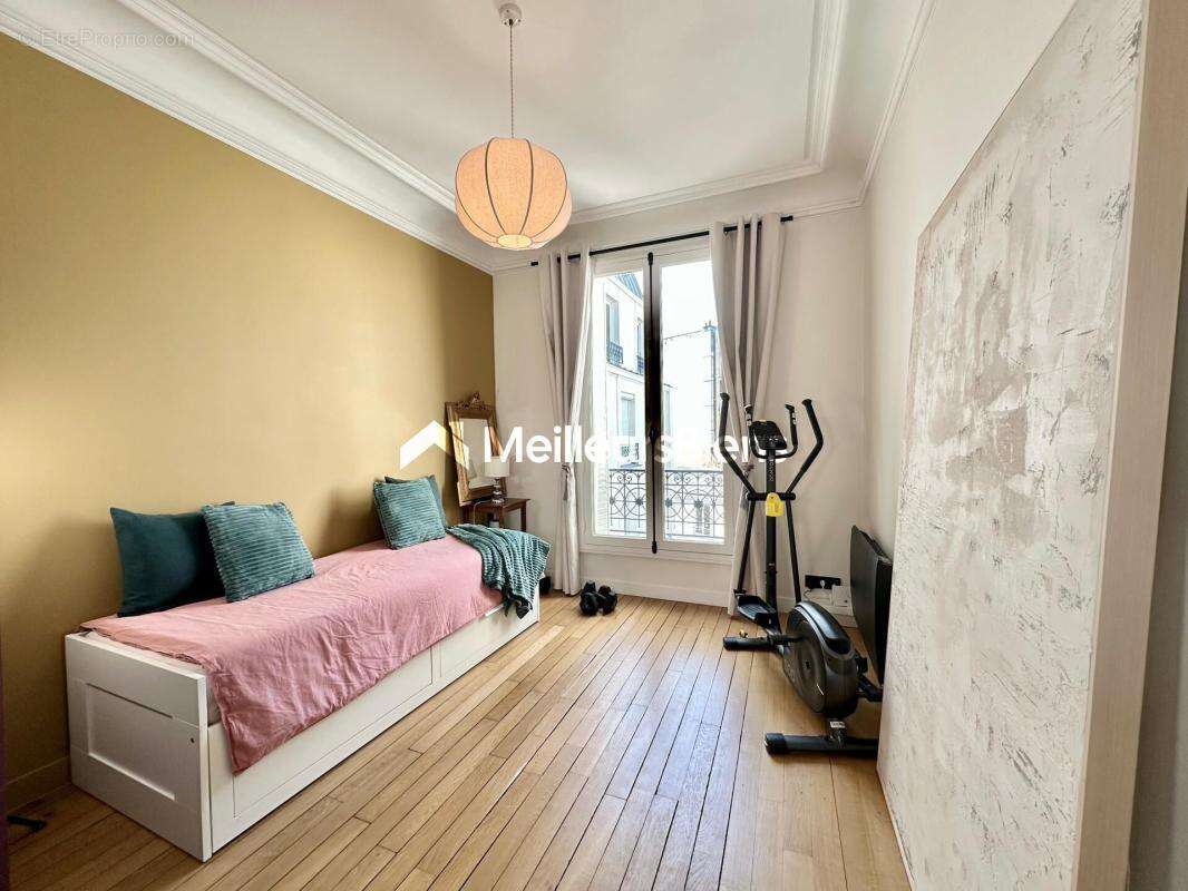 Appartement à PARIS-10E