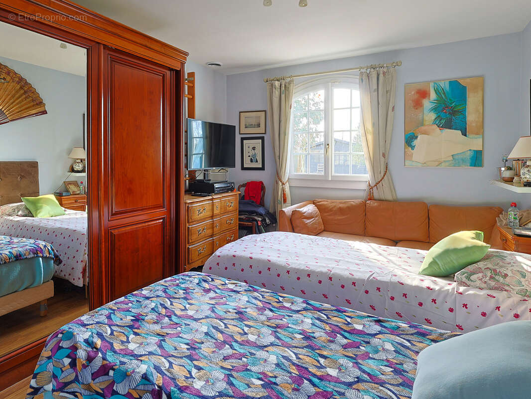 Maison à SAINT-CYR-EN-VAL