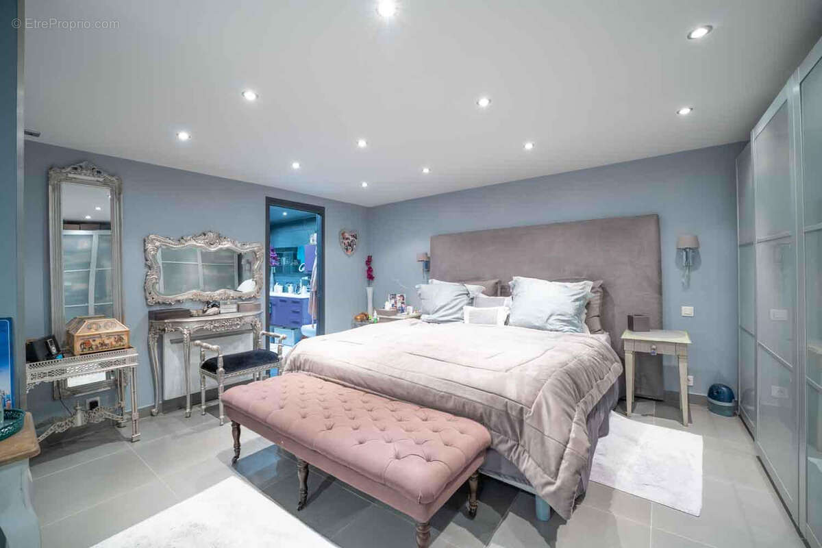 Maison Pantin 6 pièce(s) 175 m2 - photo 6