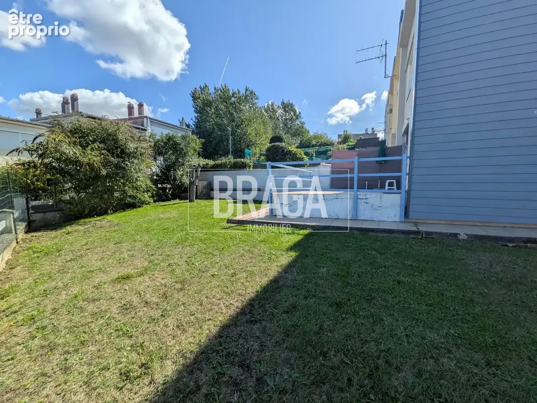 Maison Semi Mitoyenne   80 m2   Vue Mer & Cathédrale - photo 6