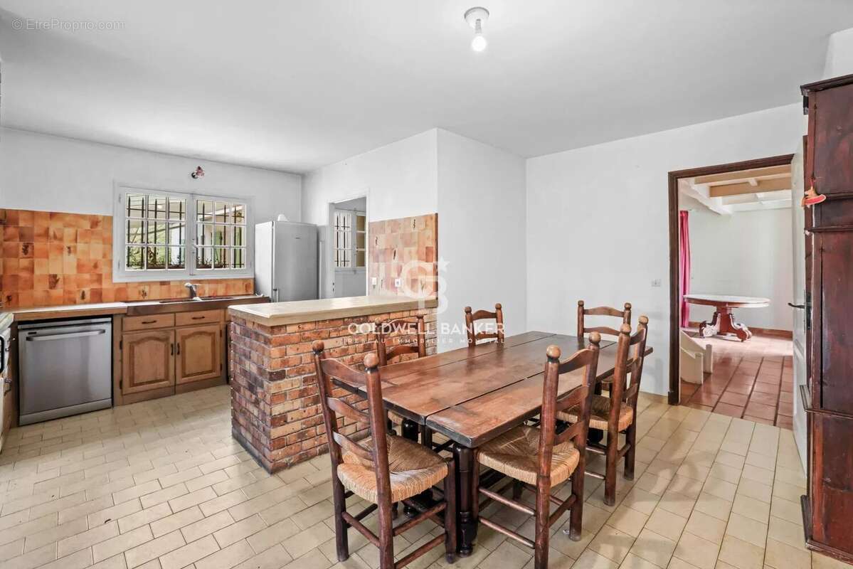 Maison à MOUGINS