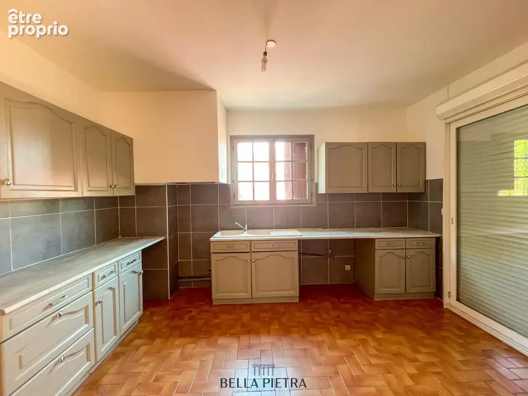 Maison 8 pièces 180 m² à vendre à Saint-Georges-D'orques (34680) - photo 8