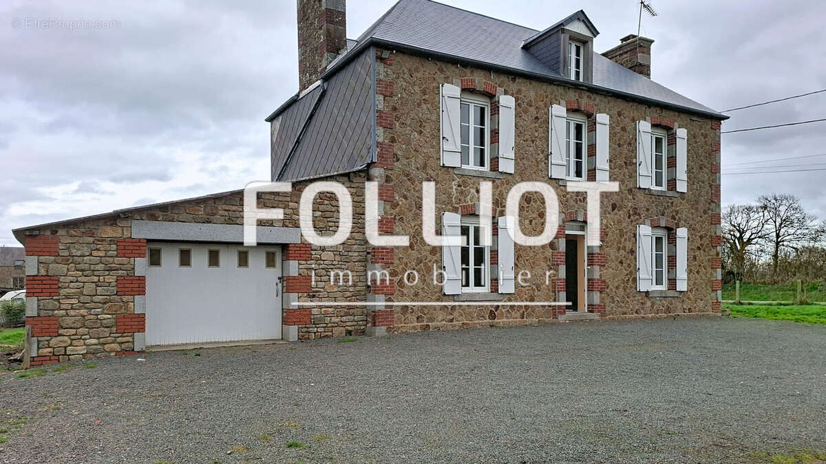 Maison à BOURGUENOLLES