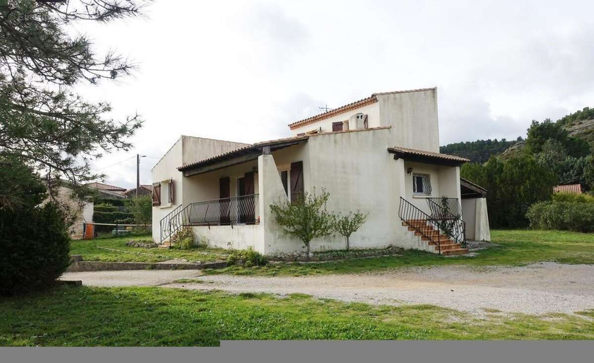 Maison à SAINT-JEAN-DE-FOS