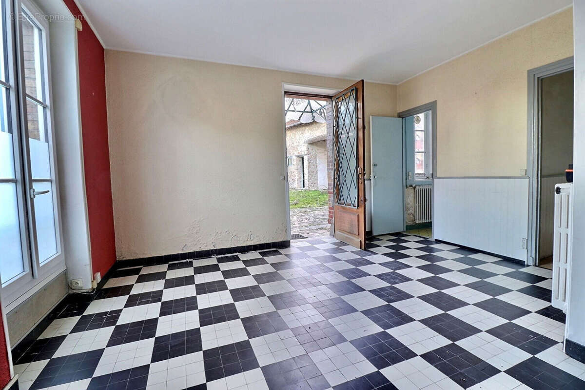 Maison à MAREIL-MARLY