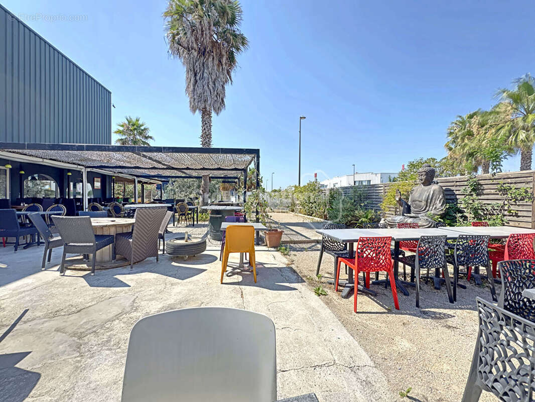 fonds de commerce en restauration de 450 m² avec superbe exterieur - photo 6