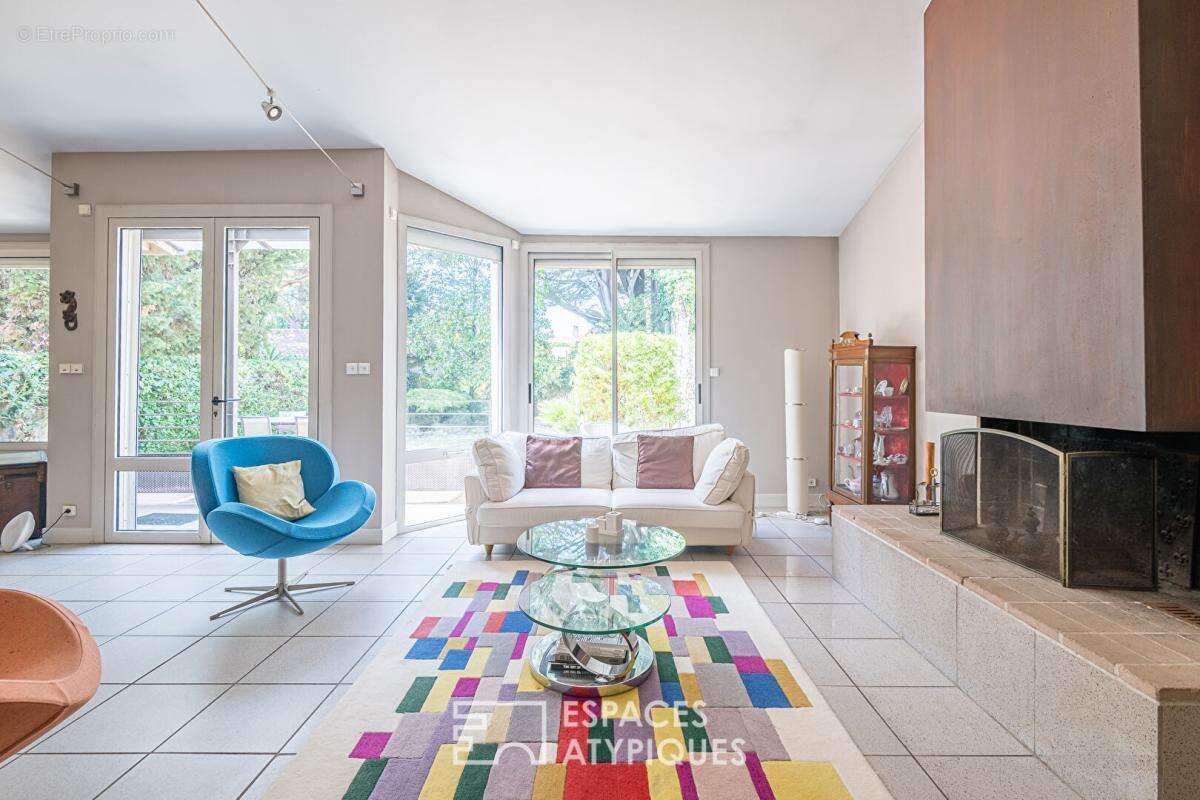 Villa en pierre avec jardin au coeur de Primerose - photo 6