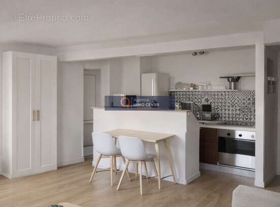 Appartement à LA VALETTE-DU-VAR