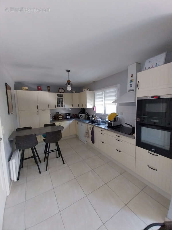 Maison plain pied 3 chambres proche commodites - photo 5