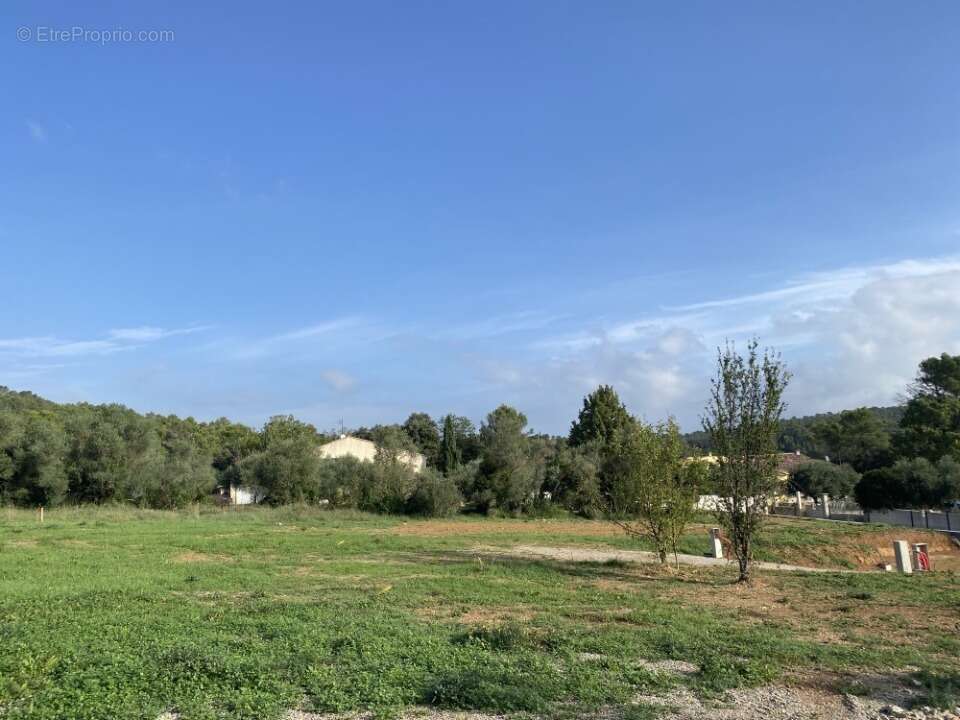 Terrain à LAURET