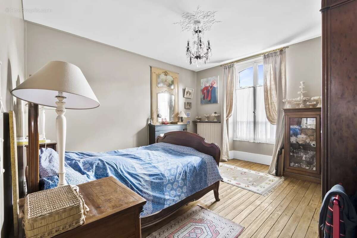 Maison à JANVILLE-SUR-JUINE