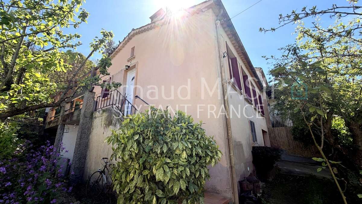 Maison à QUILLAN