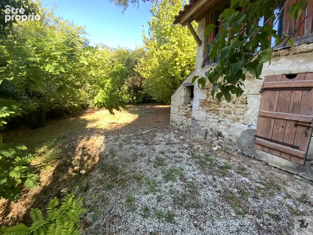 Longère de charme à rénover - grange + dépendances - 1000 m2 - nord bergerac - photo 9