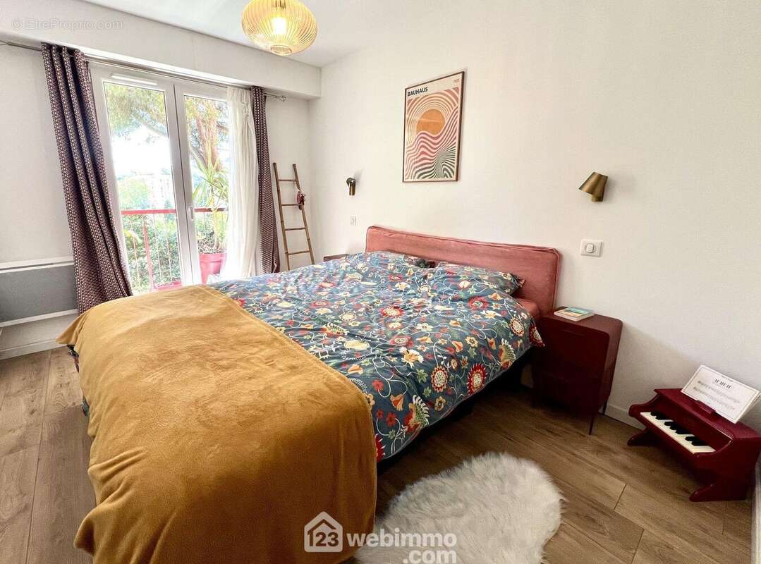 ...Dont une avec dressing - Appartement à SAN-MARTINO-DI-LOTA