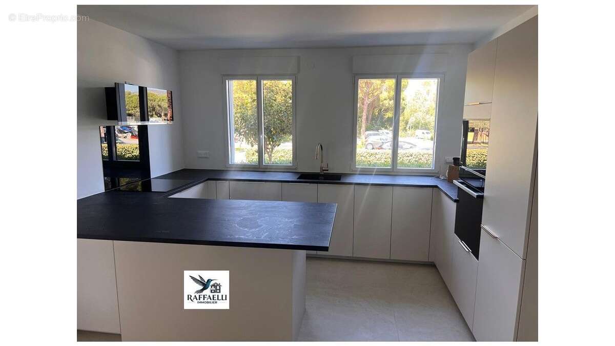 Appartement à SAINT-RAPHAEL