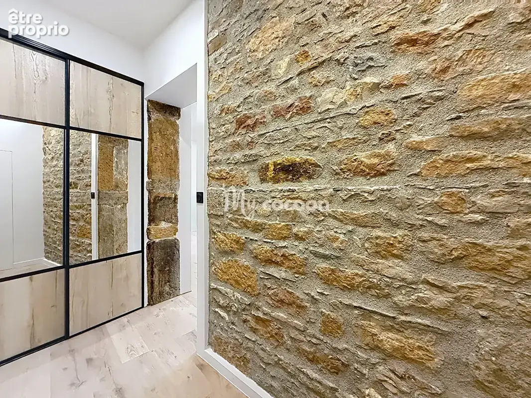 Lyon 02 - Bellecour - T3 -  69 m² - photo 10