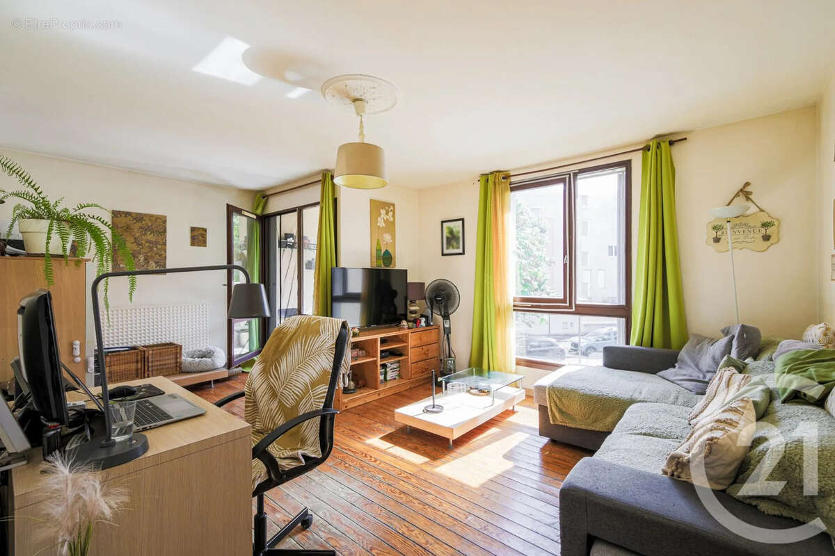 Appartement à FONTAINE