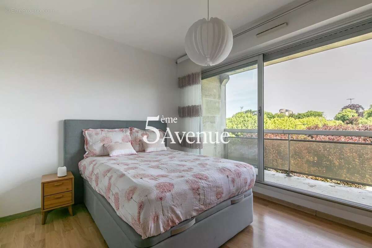 Appartement à SAINT-MAUR-DES-FOSSES