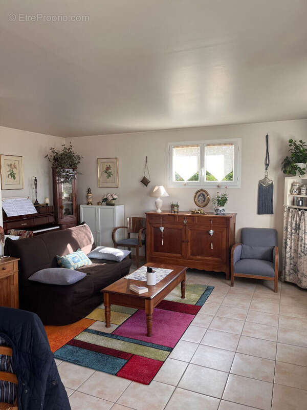 Maison à SAINT-CERNIN