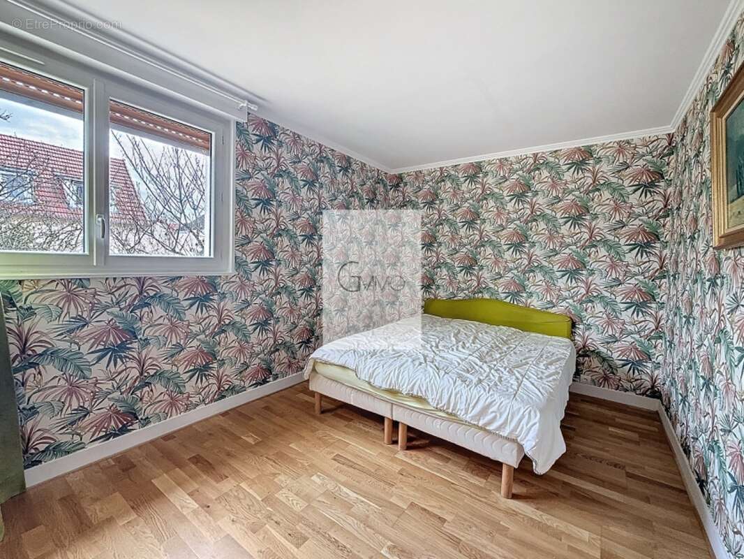 Maison à CHEVILLY-LARUE