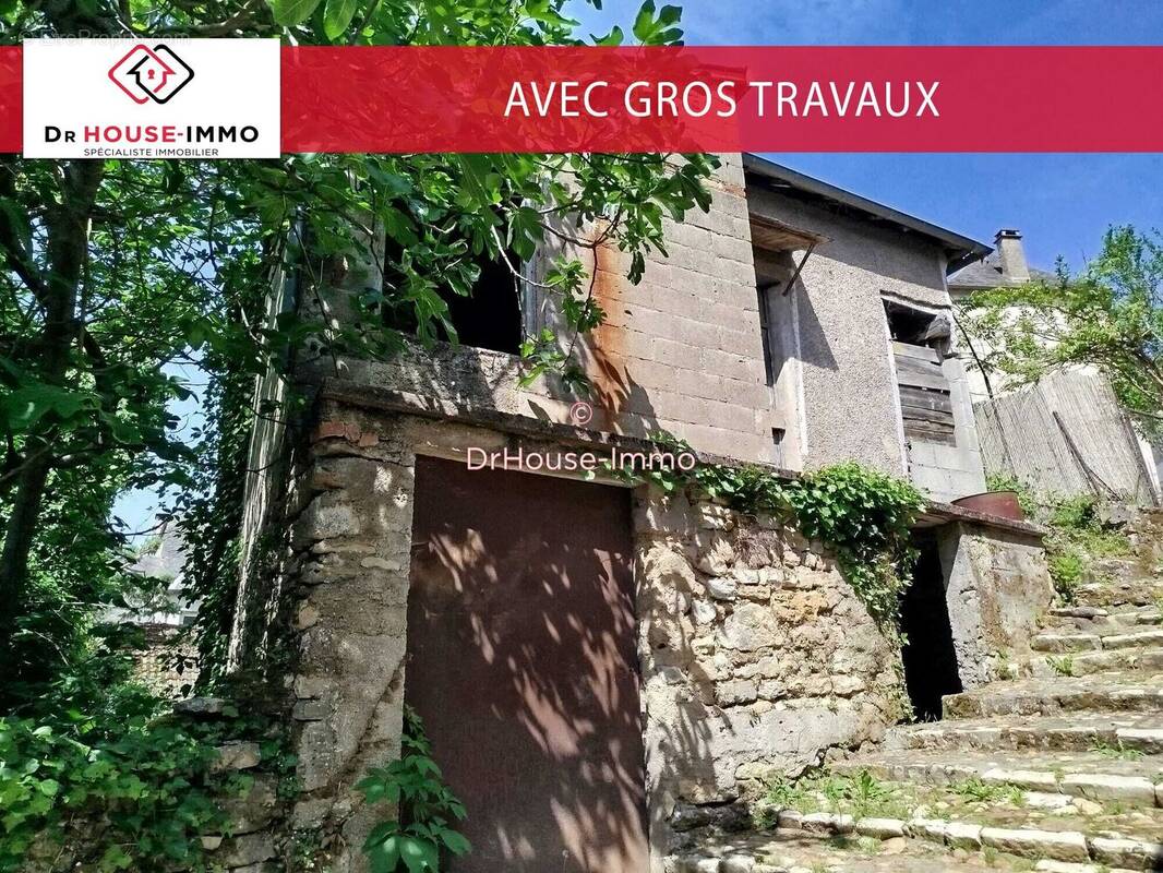 Maison à TERRASSON-LAVILLEDIEU