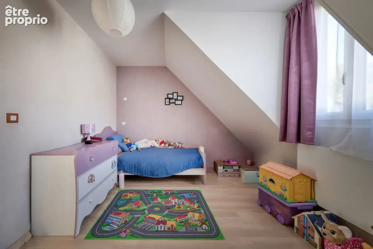 Maison 6 pieces - 4 chambres - vie de plain pied - terrain de 660m2. - photo 13