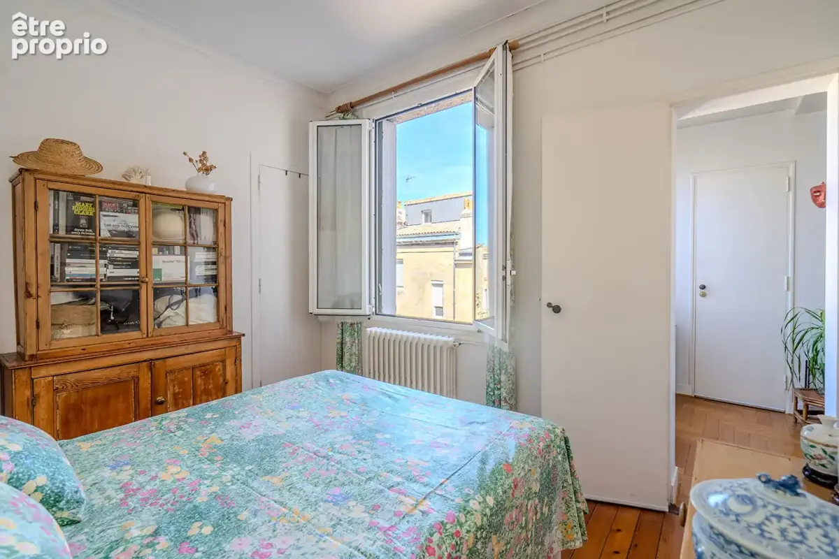 Bordeaux Fondaudège - Appartement T2 évolutif en T3 de 65 m² avec parking, cave de 20 m² et grenier - photo 10