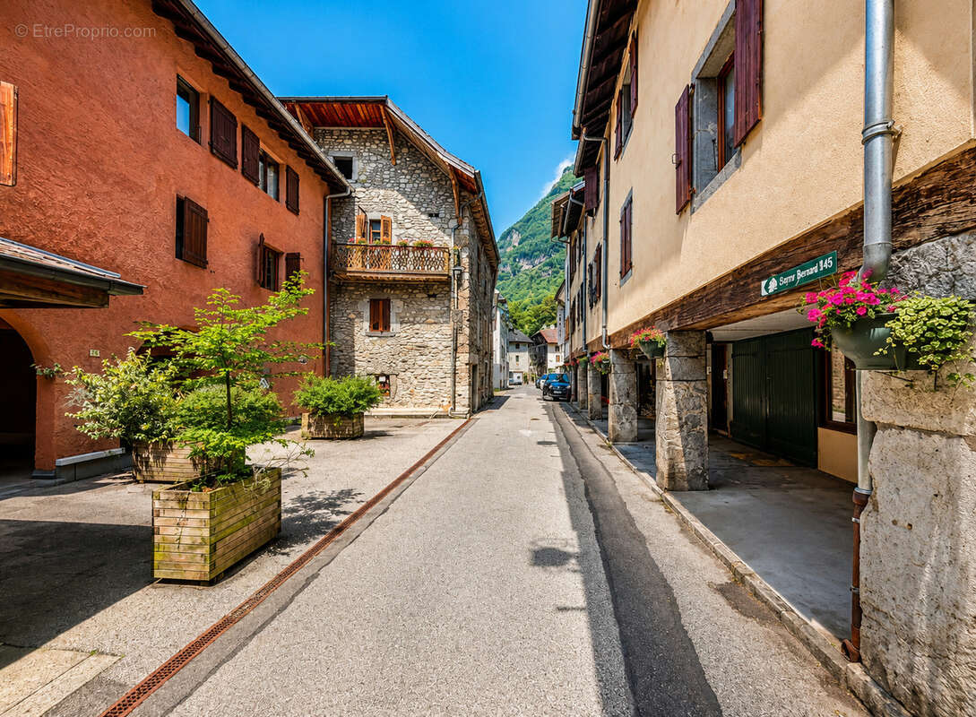 Appartement à TANINGES