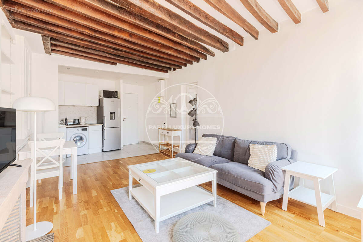 Appartement à PARIS-7E