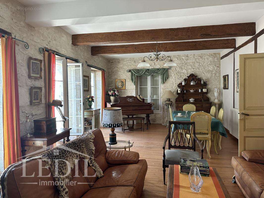 Maison à LECTOURE