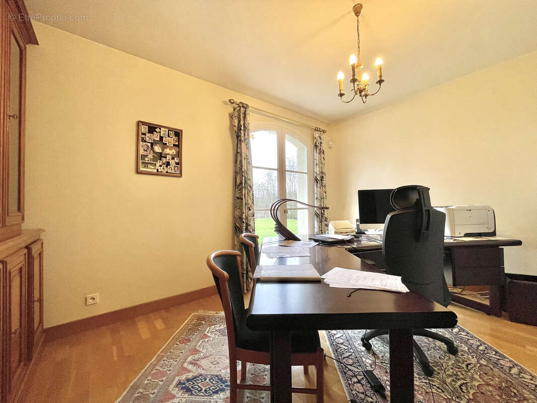Maison à CAIRON