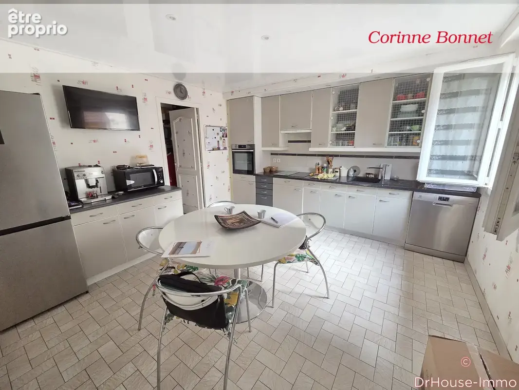 Maison 5 pièces 110 m² à vendre à Sainte-Savine (10300) - photo 5