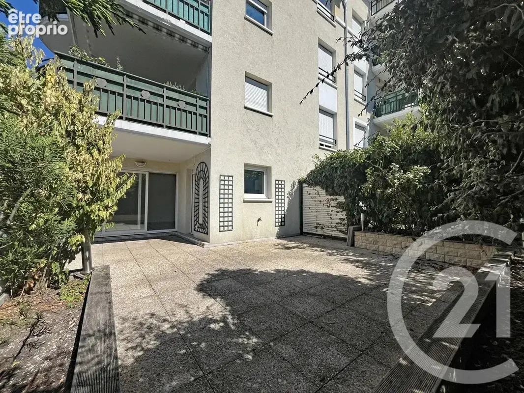 Appartement 76 m² à Thonon-Les-Bains  - photo 9