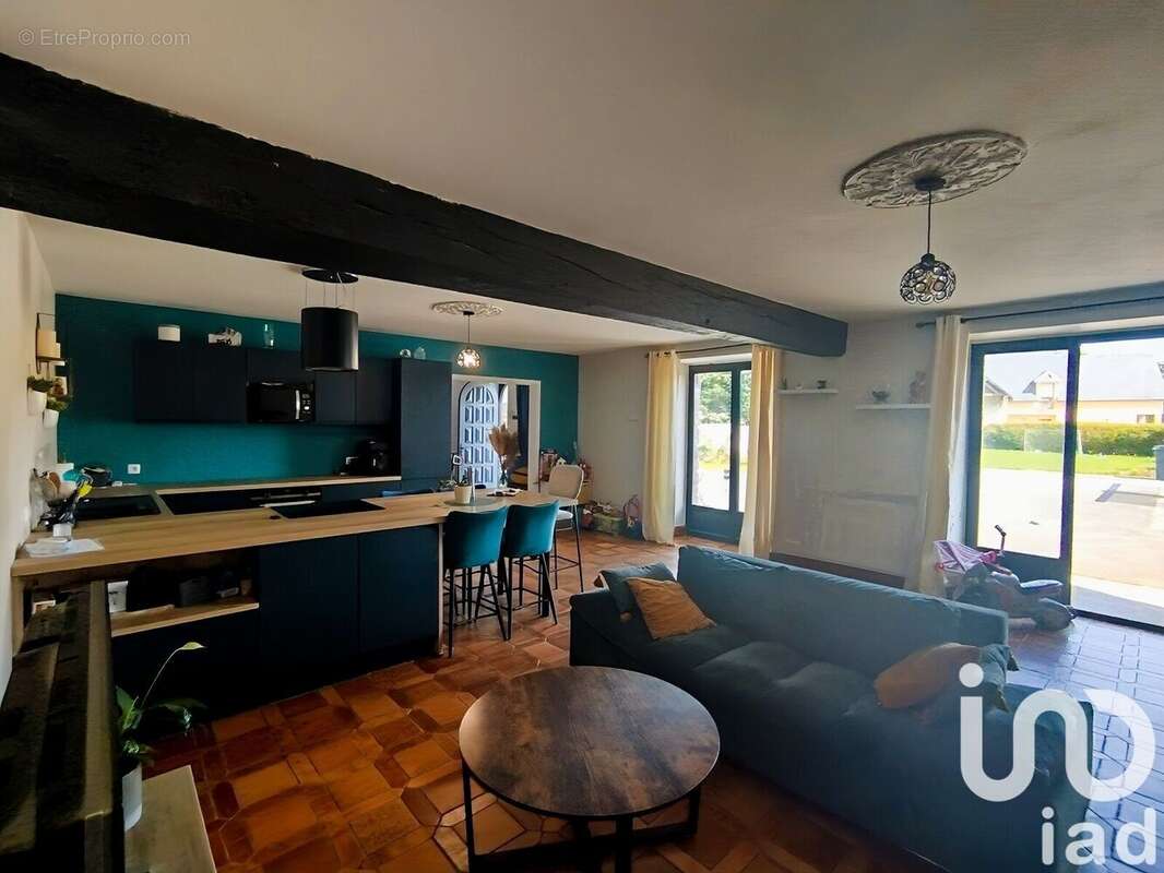 Photo 2 - Maison à CHATILLON-EN-VENDELAIS