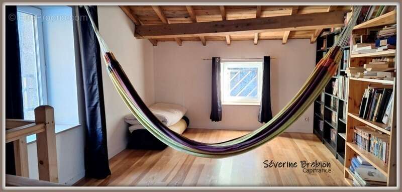 Maison à SAINT-REMY-SUR-DUROLLE