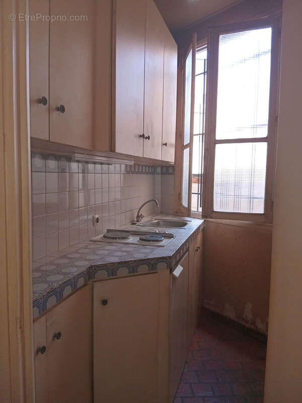 Appartement à PARIS-18E