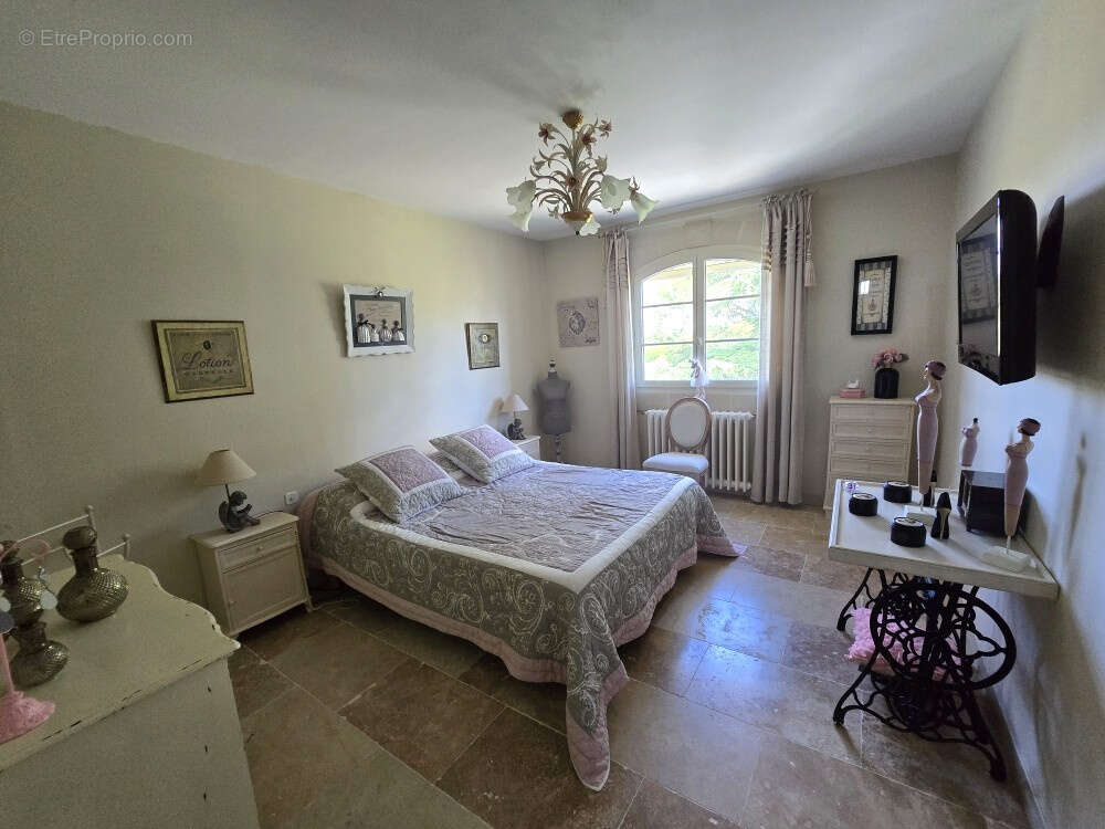 Maison à REDESSAN