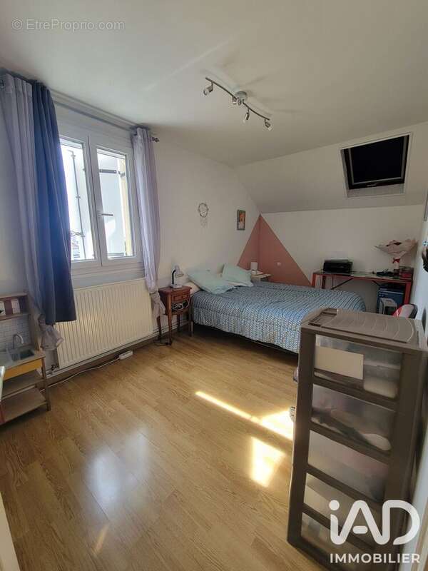 Maison 113 m² à Lechelle  - photo 9