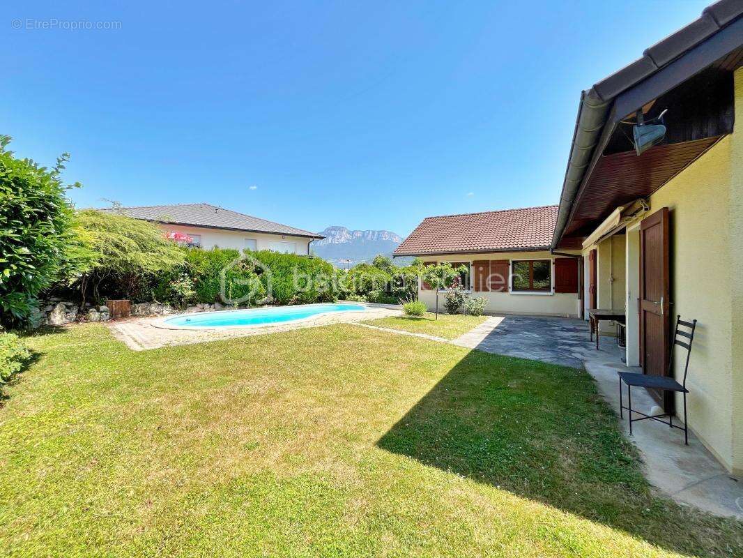 Maison de plain pied avec piscine - photo 11