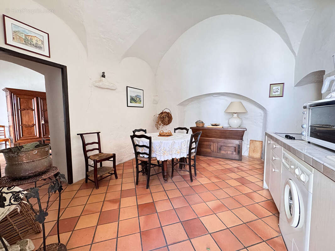 Appartement à SPELONCATO